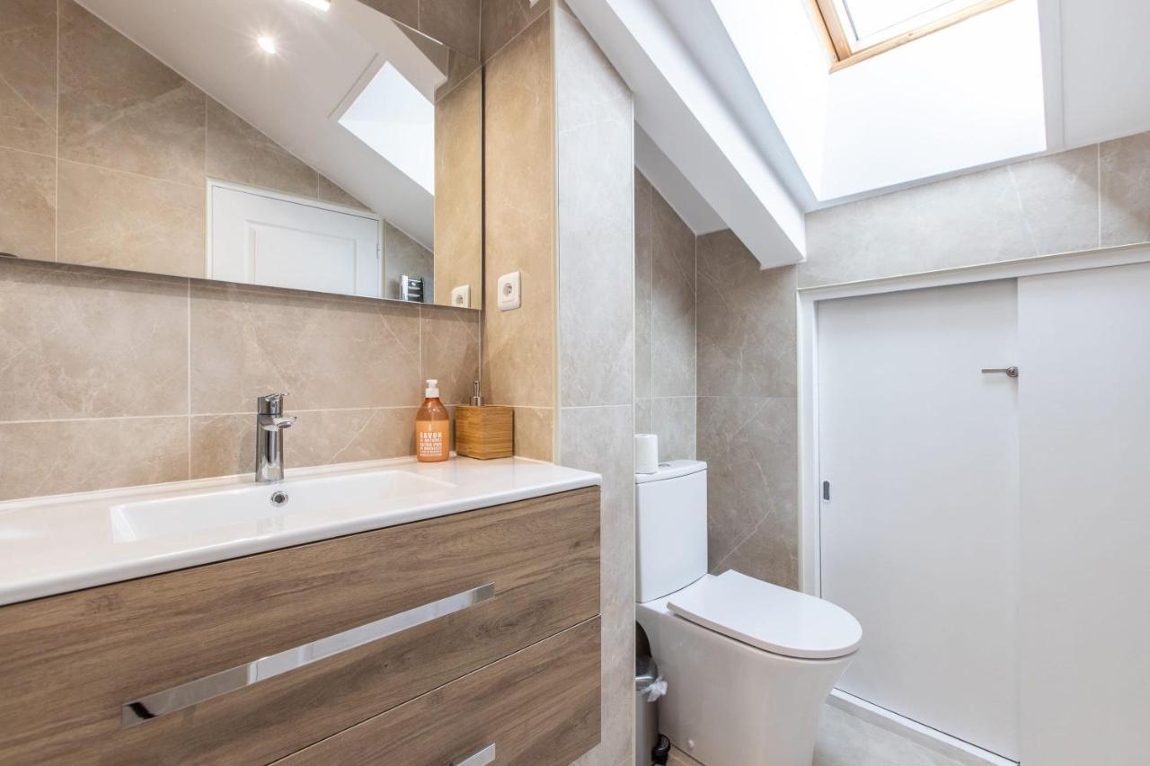 Lb Vacation I Beautiful Center & Renovated Duplex Minutes From Beaches & Palais Apartamento